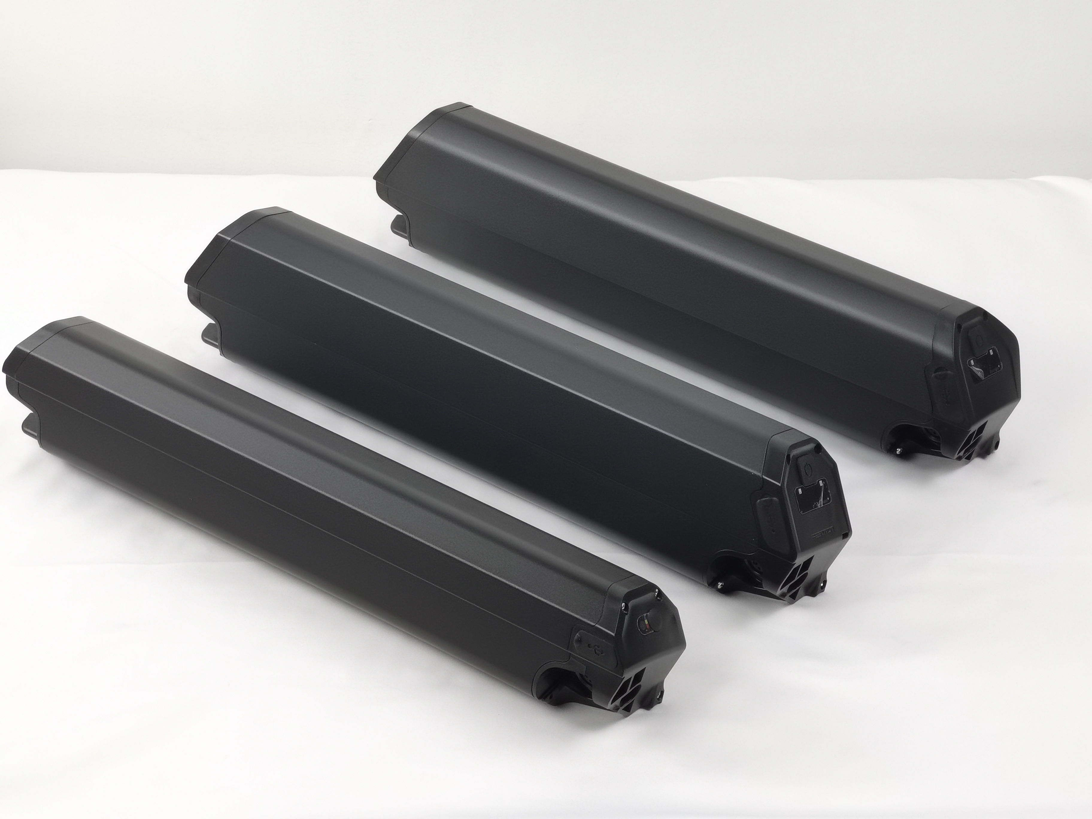 48V 17.5Ah 840Wh ebike battery Reention Dorado Lithium Li-ion Ebike Battery for NCM Moscow Plus Yukon 750 Electric Bicycle Batteries
48V 17.5Ah 840Wh ebike battery Reention Dorado Lithium Li-ion Ebike Battery for NCM Moscow Plus Yukon 750 Electric Bicycle Batteries