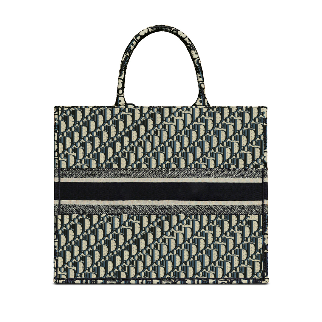 High Capacity Luxury Designer Totes 2022 Fashion Women Canvas Tote Messenger Bag Embroidery Stitched 41cm 36cm Handbags Casual Shoulder, Black
High Capacity Luxury Designer Totes 2022 Fashion Women Canvas Tote Messenger Bag Embroidery Stitched 41cm 36cm Handbags Casual Shoulder, Black