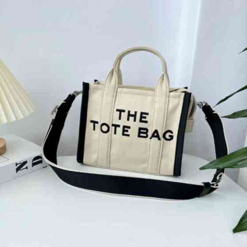 Shopping Bags totes bag Marc tote bag handbags designers Women high quality Fashion all-match alphabet pattern Shoulder Handbag Three sizes 220505, Extra cost ship nothing
Shopping Bags totes bag Marc tote bag handbags designers Women high quality Fashion all-match alphabet pattern Shoulder Handbag Three sizes 220505, Extra cost ship nothing