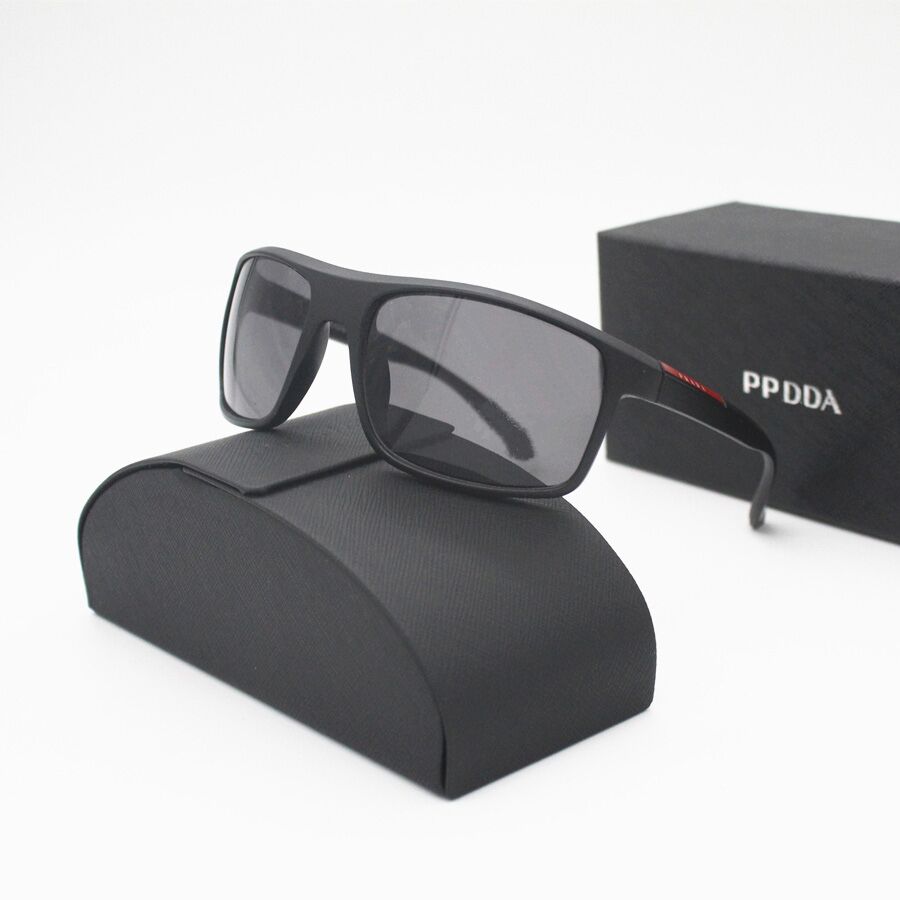 070 4017 4019 Clear lens colour Designer Sunglasses Men Eyeglasses Outdoor Shades Fashion Classic Lady Sun glasses for Women Top luxury Sunglasses
070 4017 4019 Clear lens colour Designer Sunglasses Men Eyeglasses Outdoor Shades Fashion Classic Lady Sun glasses for Women Top luxury Sunglasses