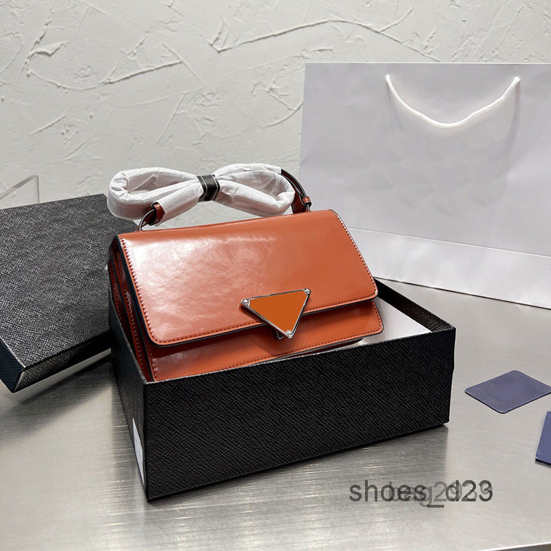 Bags Embleme Evening Shiny Women Shoulder Bag Genuine Leather Metal Triangle Sign Inside Compartment Pocket Magnetic Buckle Flap Crossbody B
Bags Embleme Evening Shiny Women Shoulder Bag Genuine Leather Metal Triangle Sign Inside Compartment Pocket Magnetic Buckle Flap Crossbody B