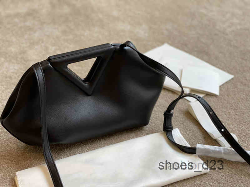 Bags Casual Evening Triangular Carrying Handle Shoulder Bags Women High Quality Handbag Leather Designer Brand Crossbody Female Purses 2203
Bags Casual Evening Triangular Carrying Handle Shoulder Bags Women High Quality Handbag Leather Designer Brand Crossbody Female Purses 2203