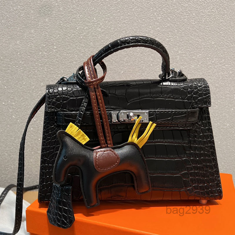Evening Bags Handbag Women Tote Bag Crossbody Shoulder Bags Genuine Leather Crocodile Pattern Removable Strap Silver Hardware High Quality
Evening Bags Handbag Women Tote Bag Crossbody Shoulder Bags Genuine Leather Crocodile Pattern Removable Strap Silver Hardware High Quality