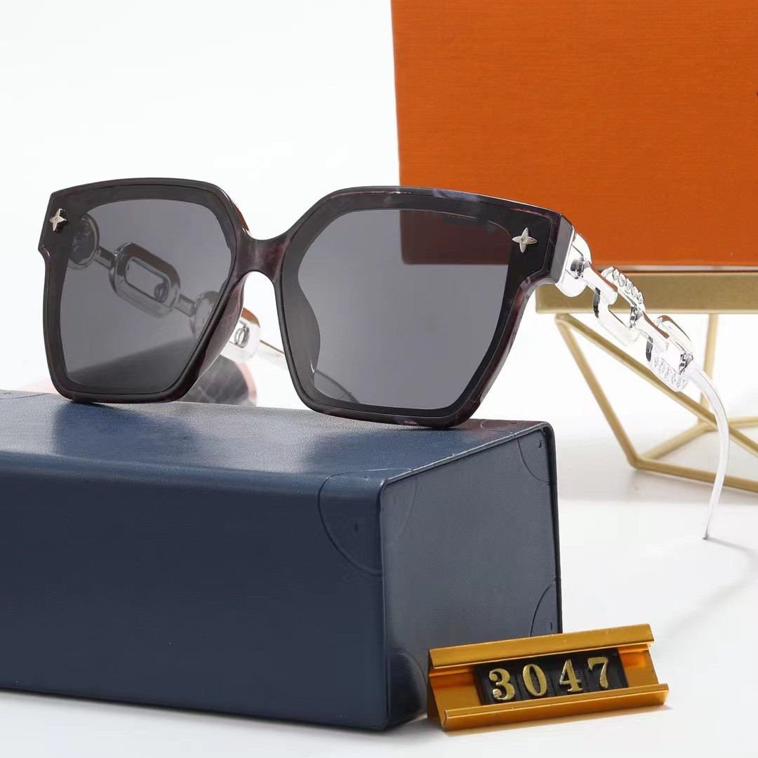 Luxury Brand Design Sunglasses Millionaire 3047 Sunglasses Women Retro Flat Top Square Eyewear UV400 Oculos Driving Glasses 96006
Luxury Brand Design Sunglasses Millionaire 3047 Sunglasses Women Retro Flat Top Square Eyewear UV400 Oculos Driving Glasses 96006