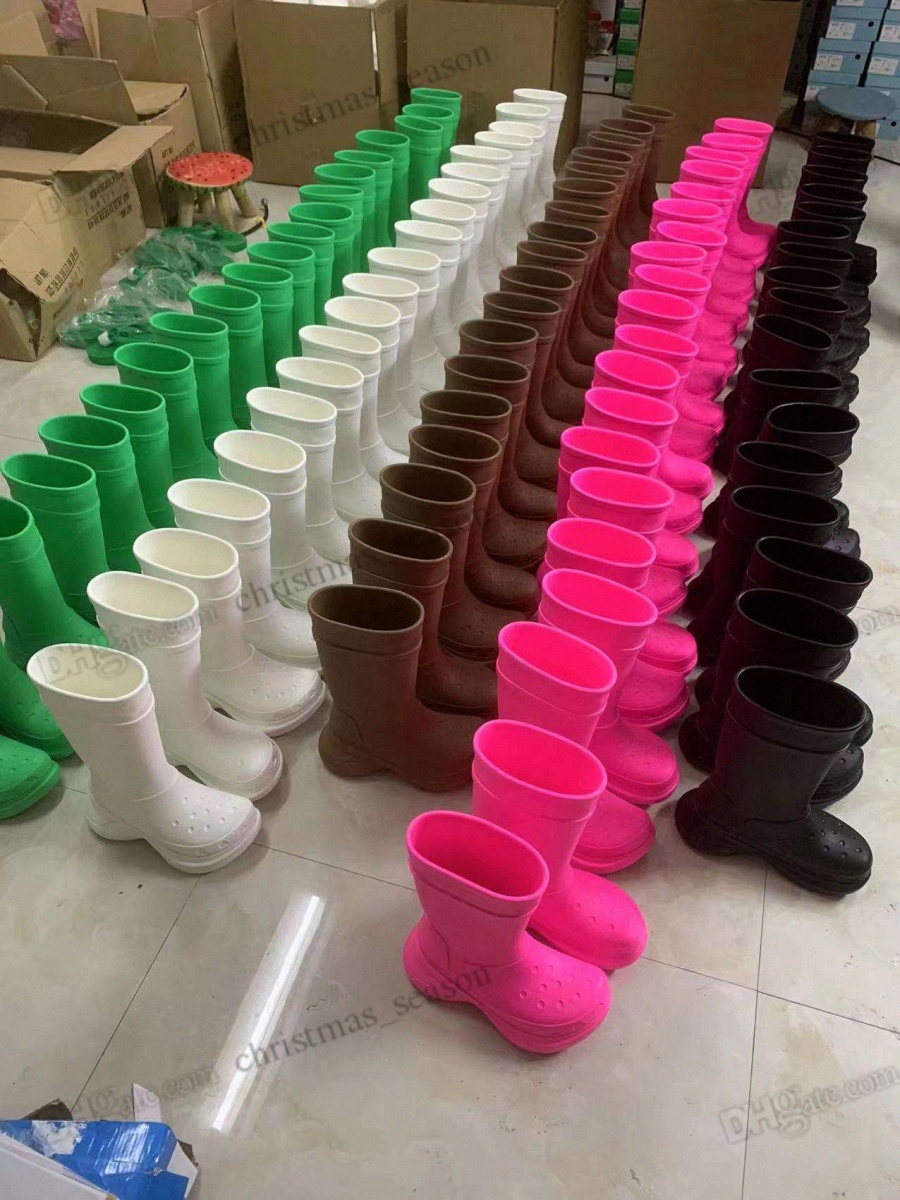 Top Rain Boots Ankle Boots Long Croc Boot Paris Outdoor Luxury Design 2.0 autumn and winter knight High Platform Big Head Thick Bottom Non-Slip Jelly Y4tM#, I need look other product
Top Rain Boots Ankle Boots Long Croc Boot Paris Outdoor Luxury Design 2.0 autumn and winter knight High Platform Big Head Thick Bottom Non-Slip Jelly Y4tM#, I need look other product
