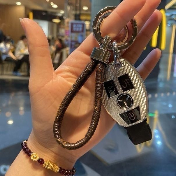 Designer letter key chain car pendant Metal Keychain Pendant Car Keyring Key Chain DIY Creative Gift
Designer letter key chain car pendant Metal Keychain Pendant Car Keyring Key Chain DIY Creative Gift