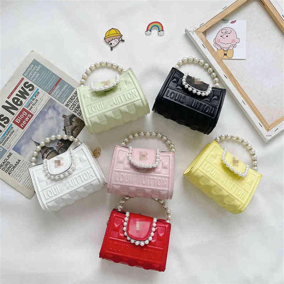 Luxury kids pearl chain handbags designer girls crossbody bag children letter embossing single shoulder bags women mini purse A725320m181i, Pink
Luxury kids pearl chain handbags designer girls crossbody bag children letter embossing single shoulder bags women mini purse A725320m181i, Pink