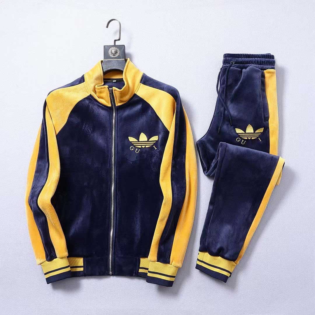 2022 Mens womens tracksuits sweatshirts suits men track sweat suit coats Retro casual with white striped side webbing, Multi
2022 Mens womens tracksuits sweatshirts suits men track sweat suit coats Retro casual with white striped side webbing, Multi