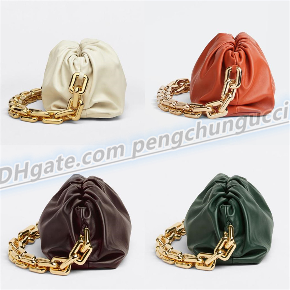 High leather CHAIN POUCH Clutch Bags shoulder bags Cross body purses totes Luxury Multi color selection Women's Handbags handbag purse, Paper box
High leather CHAIN POUCH Clutch Bags shoulder bags Cross body purses totes Luxury Multi color selection Women's Handbags handbag purse, Paper box