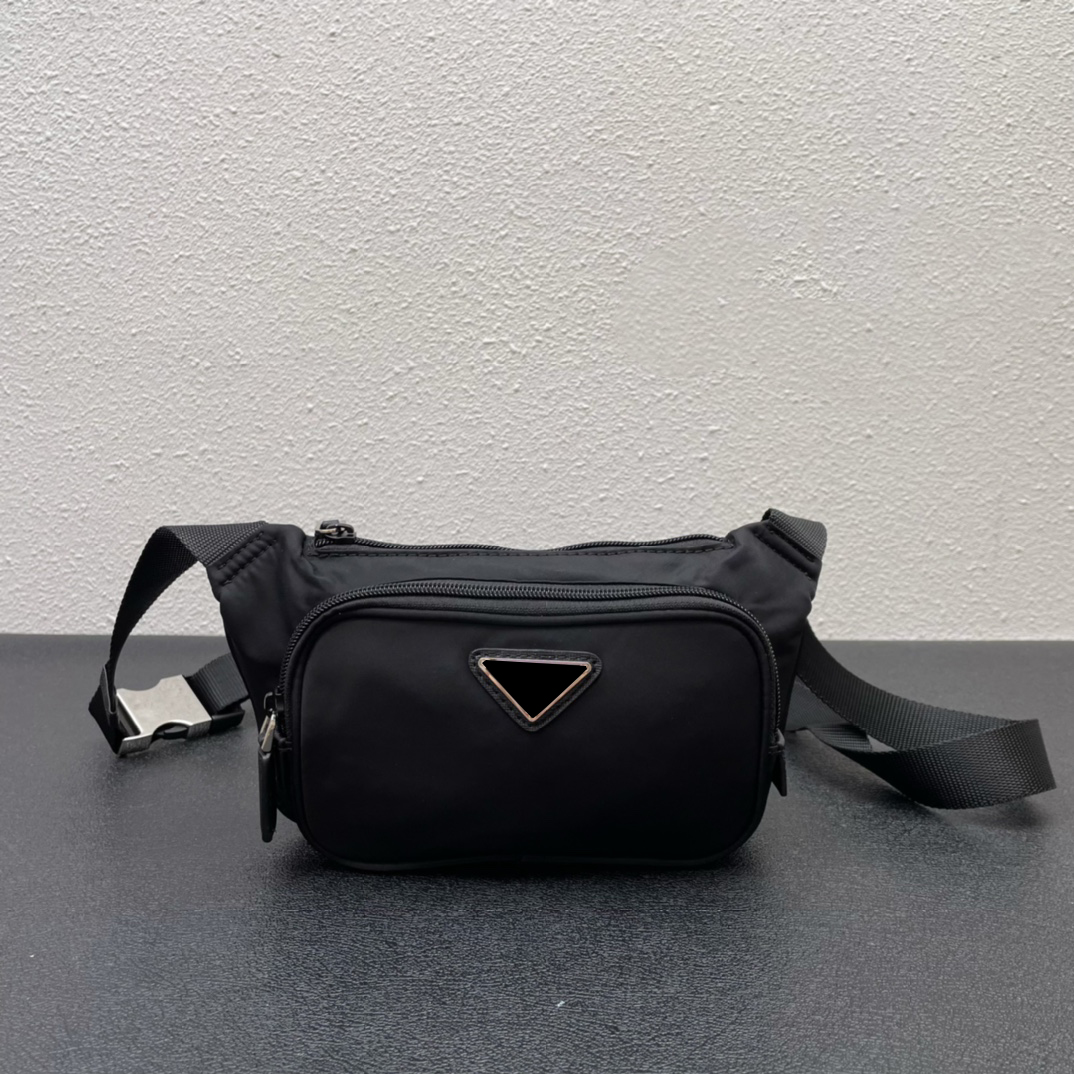 Unisex Designer Waist Bags Handbags Women Men Chest Pack Regenerated NYLON Shoulder Crossbody Handbag Fashion BumBag Purse Black, 19*13*2.5cm
Unisex Designer Waist Bags Handbags Women Men Chest Pack Regenerated NYLON Shoulder Crossbody Handbag Fashion BumBag Purse Black, 19*13*2.5cm