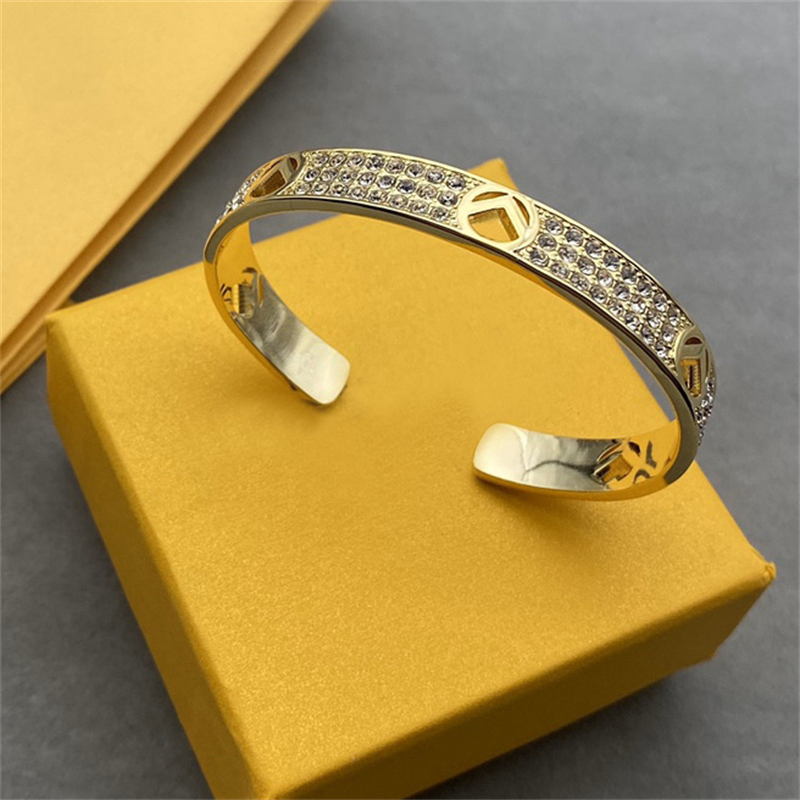 Women Luxury Bracelets Designer Bracelet Open Gold Crystal Diamond Bracelet Wedding Jewelrys
Women Luxury Bracelets Designer Bracelet Open Gold Crystal Diamond Bracelet Wedding Jewelrys