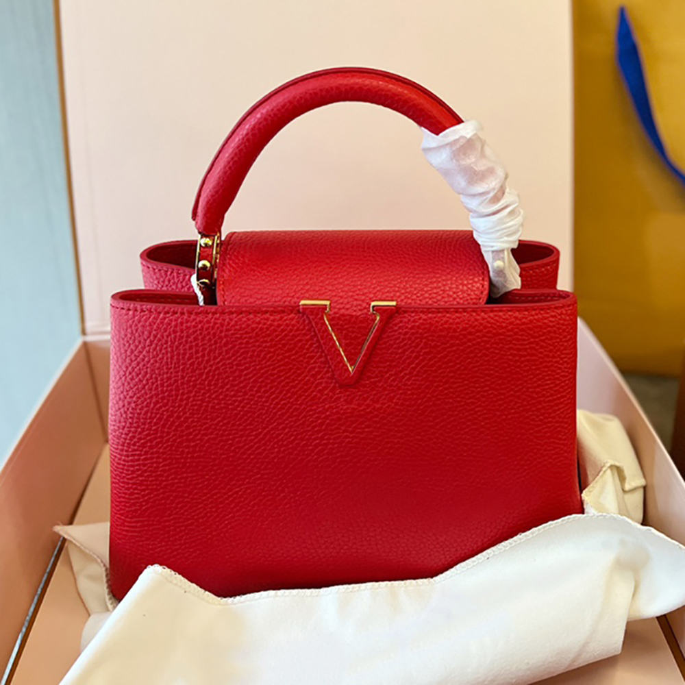 Classic Bag Handbags Ladies Fashion Handbag Brand Imitation Large Capacity Shopping Bags Classic PU Leather Allmatch Shoulder, Color1
Classic Bag Handbags Ladies Fashion Handbag Brand Imitation Large Capacity Shopping Bags Classic PU Leather Allmatch Shoulder, Color1