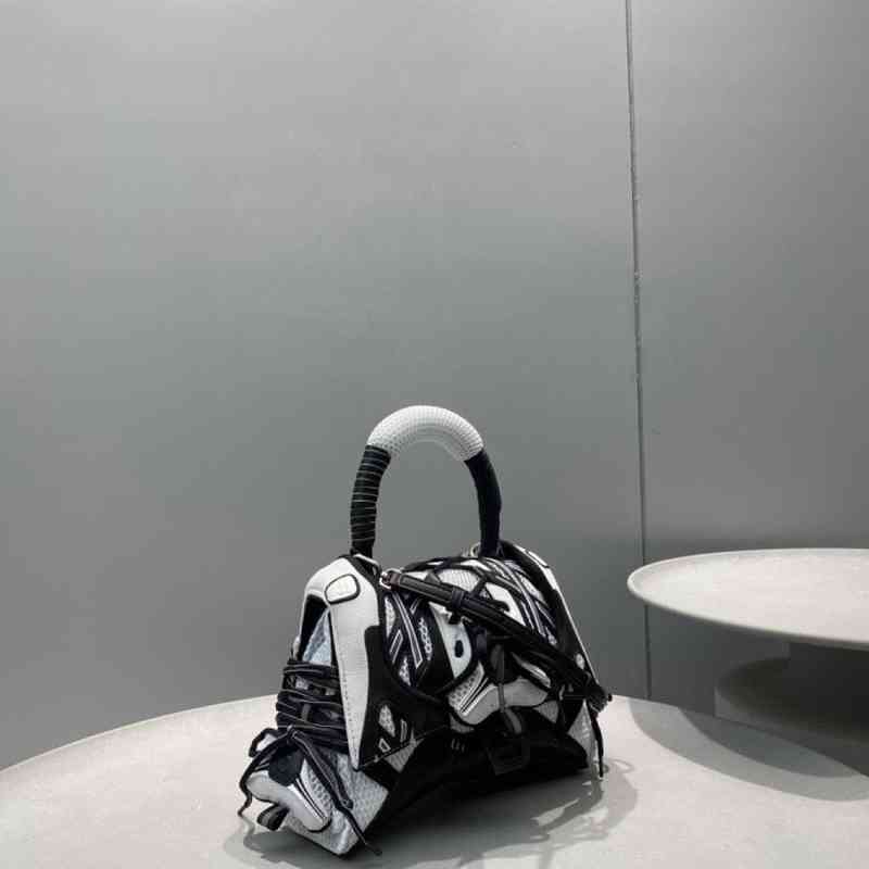 designer balencigas bag Bag Women New Fashion Versatile Calfskin Shoes Hourglass Shijia One Shoulder Crossbody Handbag 2022, 00
designer balencigas bag Bag Women New Fashion Versatile Calfskin Shoes Hourglass Shijia One Shoulder Crossbody Handbag 2022, 00