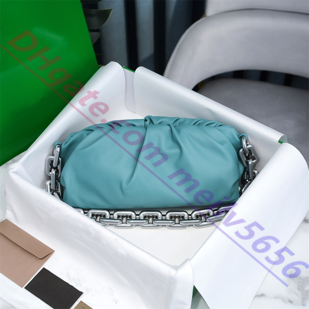 High leather CHAIN POUCH Clutch Bags shoulder bag Cross body purses totes Luxury Multi color selection Women's Handbags Waist Bags purse, High-quality
High leather CHAIN POUCH Clutch Bags shoulder bag Cross body purses totes Luxury Multi color selection Women's Handbags Waist Bags purse, High-quality