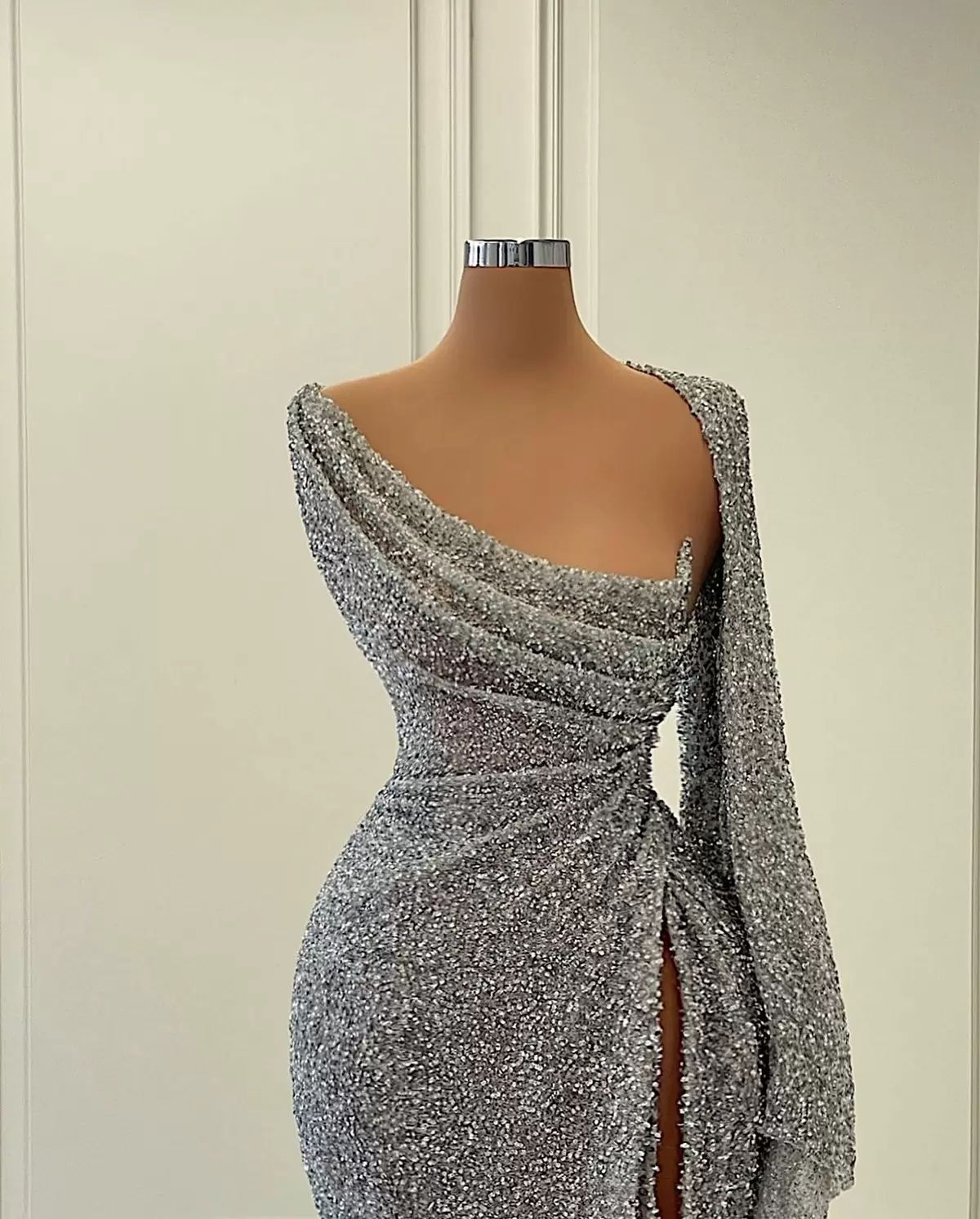 2023 Sier Sequins Mermaid Prom Dresses One Shoulder High Split Floor Length Custom Made Pleats Ruched Evening Party Gowns Vestidos Plus Size