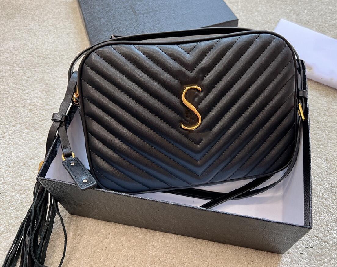 5A Genuine Leather Women Handbags purse woman bag SOHO DISCO tassel zipper Shoulder bags Crossbody Come With box Messenger Luxurys Designer bag handbag, Original box
5A Genuine Leather Women Handbags purse woman bag SOHO DISCO tassel zipper Shoulder bags Crossbody Come With box Messenger Luxurys Designer bag handbag, Original box