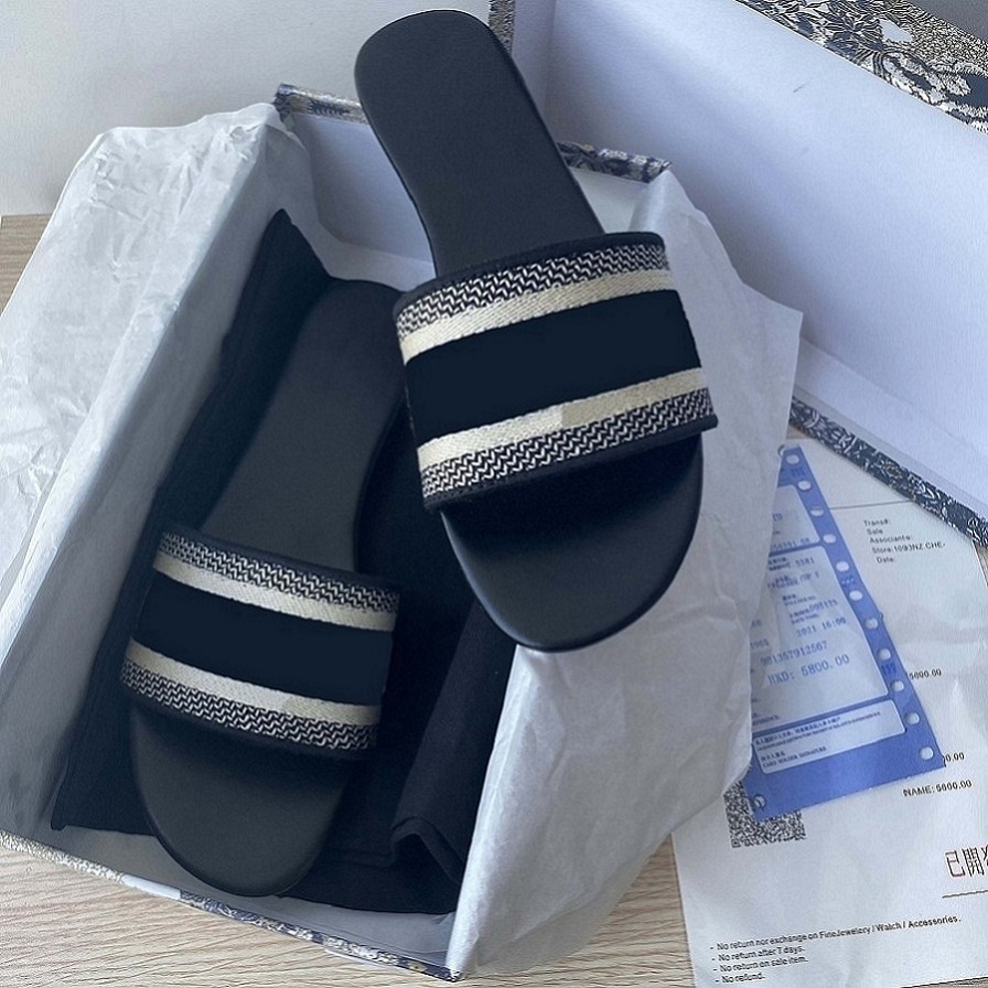 Sandals Designer Slipper Women Slippers Luxury Brand Flip Flop Flats Slide Casual Shoes Sneakers Boots Real Leather By Dq01 020, #36
Sandals Designer Slipper Women Slippers Luxury Brand Flip Flop Flats Slide Casual Shoes Sneakers Boots Real Leather By Dq01 020, #36