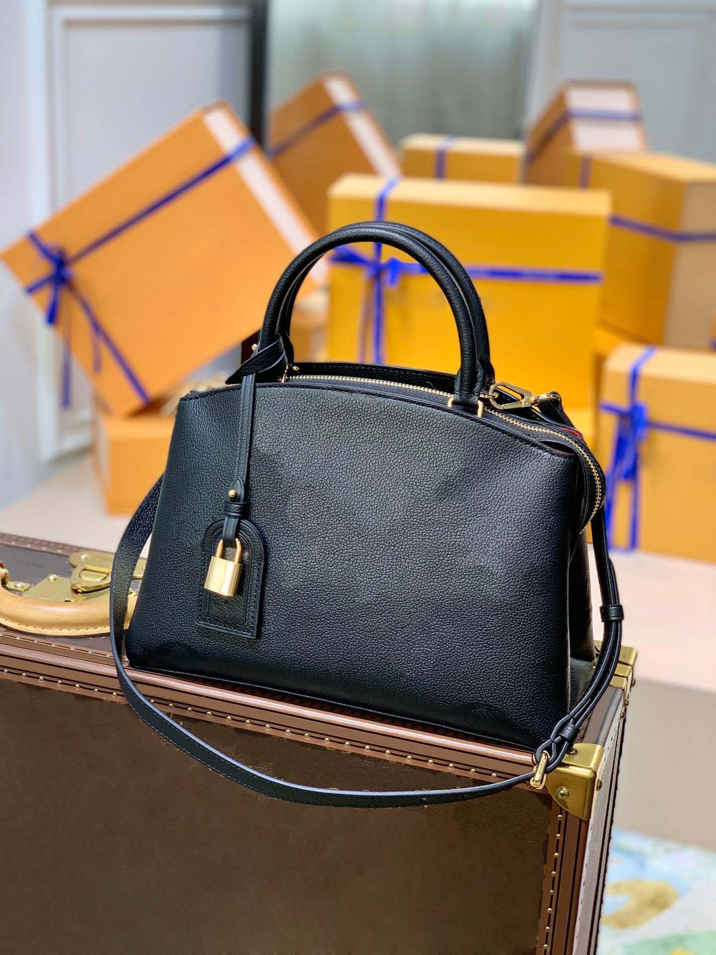 Genuine Leather Bags Women Fashion Embossing Handbags Shoulder Messenger Bags PETIT PALAIS Tote GRAND PALAIS Satchel M58916, Invoices are not sold separately
Genuine Leather Bags Women Fashion Embossing Handbags Shoulder Messenger Bags PETIT PALAIS Tote GRAND PALAIS Satchel M58916, Invoices are not sold separately