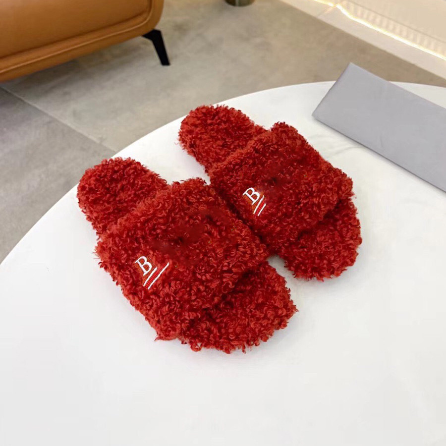 Designer Paris Fluffy Slippers Women Outdoor Beach Shoes Slides Women's Sandals Sport Sneaker Flip Flops With Original Box 35-42, Double box
Designer Paris Fluffy Slippers Women Outdoor Beach Shoes Slides Women's Sandals Sport Sneaker Flip Flops With Original Box 35-42, Double box