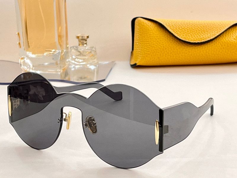 luxury fashion designer sunglasses Brand Polarized Sunglasses for Men Women Classic Retro UV400 Protection Round Driving Fishing Hiking Running Eyeglasses
luxury fashion designer sunglasses Brand Polarized Sunglasses for Men Women Classic Retro UV400 Protection Round Driving Fishing Hiking Running Eyeglasses