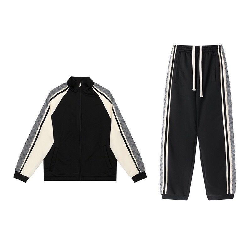 39 Autumn and winter designer hip hop sports pants suit hoodie men's women's fashion casual loose high street wash cardigan
39 Autumn and winter designer hip hop sports pants suit hoodie men's women's fashion casual loose high street wash cardigan