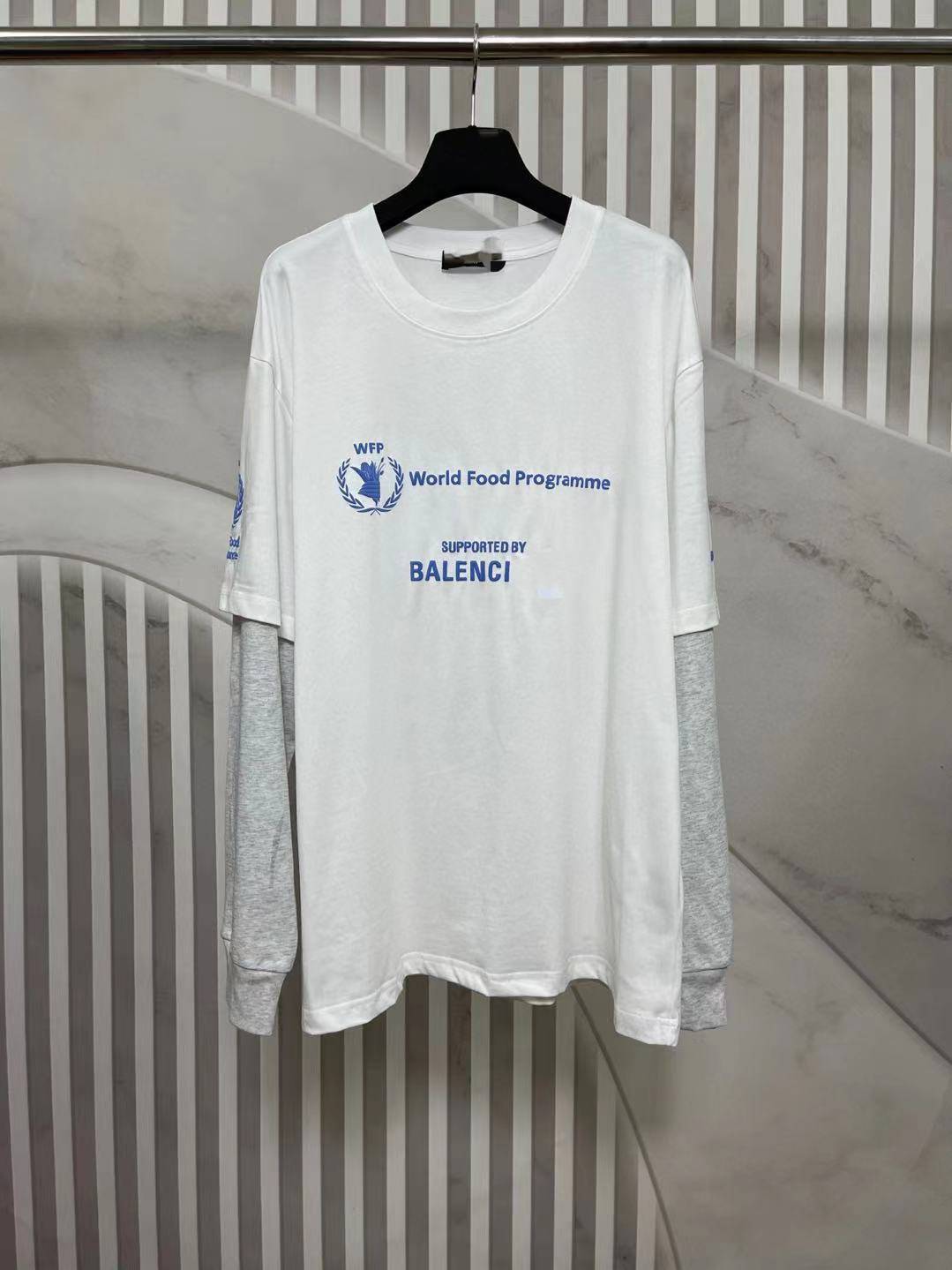 Fashion Brand BALANCIAS T Shirt For Men And Women WFP Long Sleeve Round Neck Loose Splicing T Shirt White And Gray, Mika
Fashion Brand BALANCIAS T Shirt For Men And Women WFP Long Sleeve Round Neck Loose Splicing T Shirt White And Gray, Mika