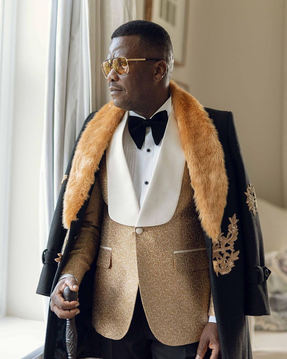 Wedding Tuxedos New Luxurious Winter Man Overcoat Long-length Plush Collar Men Suits Appliques Cashmere One-Piece Jacket Custom Made