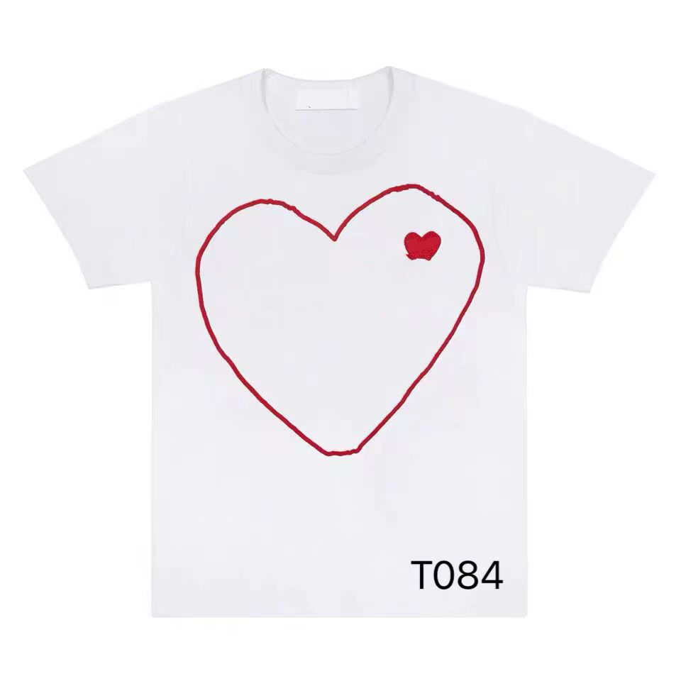 T-Shirts Women's Play Casual Designer Men's Des Badge Garcons Quality Print Short Sleeve Short T-Shirt Couple Hearts Tshirt Q7VM
T-Shirts Women's Play Casual Designer Men's Des Badge Garcons Quality Print Short Sleeve Short T-Shirt Couple Hearts Tshirt Q7VM