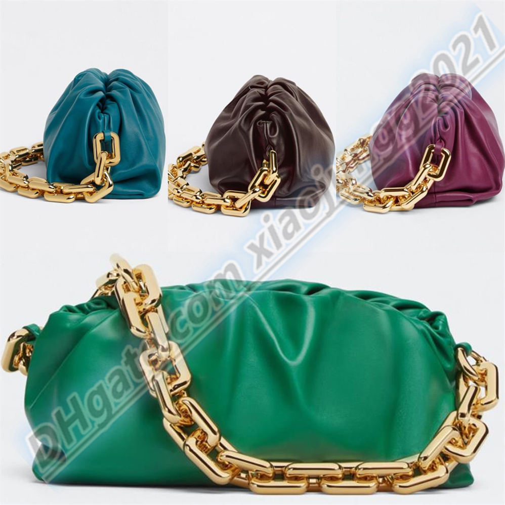 High leather CHAIN POUCH Clutch Bags shoulder bags Cross body purse totes Luxury Multi color selection Women's Handbags handbag purses, Paper box
High leather CHAIN POUCH Clutch Bags shoulder bags Cross body purse totes Luxury Multi color selection Women's Handbags handbag purses, Paper box