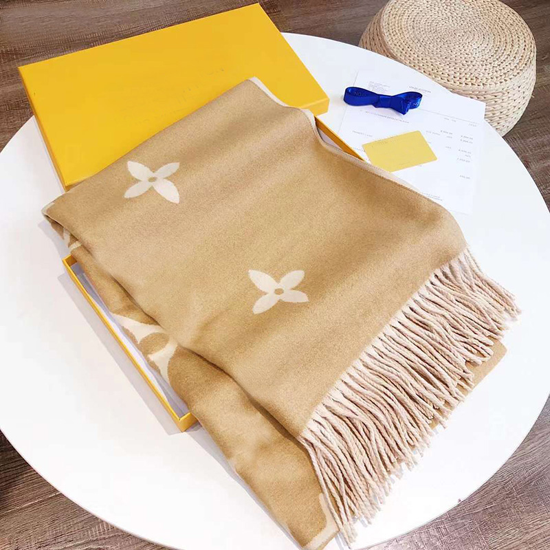 Fashion Winter Warm Cashmere Shawl Scarf for Women Design V Pashmina Head Scarves Wrap Femal Poncho Echarpe Bandana
Fashion Winter Warm Cashmere Shawl Scarf for Women Design V Pashmina Head Scarves Wrap Femal Poncho Echarpe Bandana