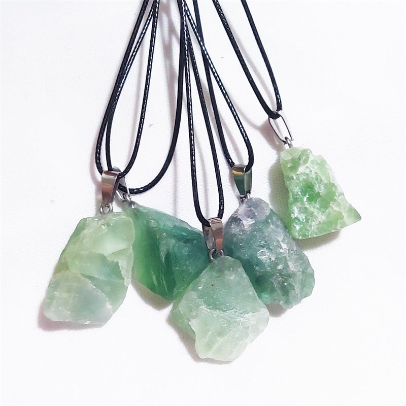 Natural Raw Mineral Stone Pendant Green Fluorite Crystal Necklace Wholesale
