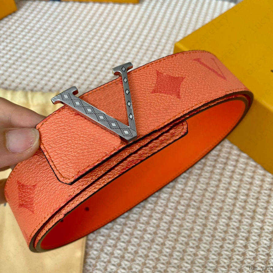 Luxury Designer Belts for Man Woman Fashion Classic Genuine Leather Belt Multi color Buckle Width 4.0cm 14 Options with Box High Quality22 baiying
Luxury Designer Belts for Man Woman Fashion Classic Genuine Leather Belt Multi color Buckle Width 4.0cm 14 Options with Box High Quality22 baiying