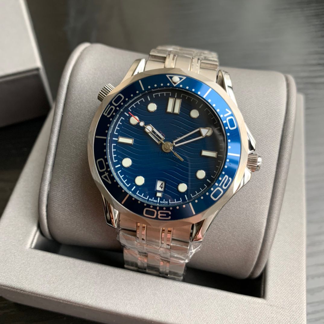 2022 High Quality Master Watches Ceramic Bezel Sports Watch Luxury Business Brand 007 Men's Watch James, Box
2022 High Quality Master Watches Ceramic Bezel Sports Watch Luxury Business Brand 007 Men's Watch James, Box