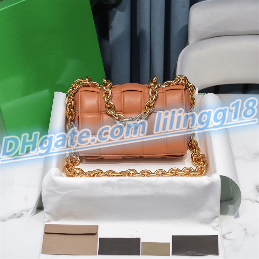High Quality Hand woven leather handbag chain totes Luxury designer Multi color selection Women's Handbags Shoulder bags cassette Crossbody purse, Paper box
High Quality Hand woven leather handbag chain totes Luxury designer Multi color selection Women's Handbags Shoulder bags cassette Crossbody purse, Paper box
