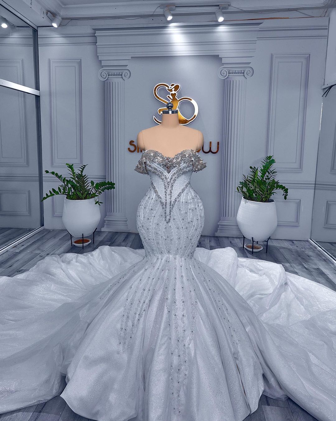 2022 Arabic Aso Ebi Mermaid Wedding Dresses Sparkly Crystals Beaded Lace Bridal Gowns Dress ZJ566