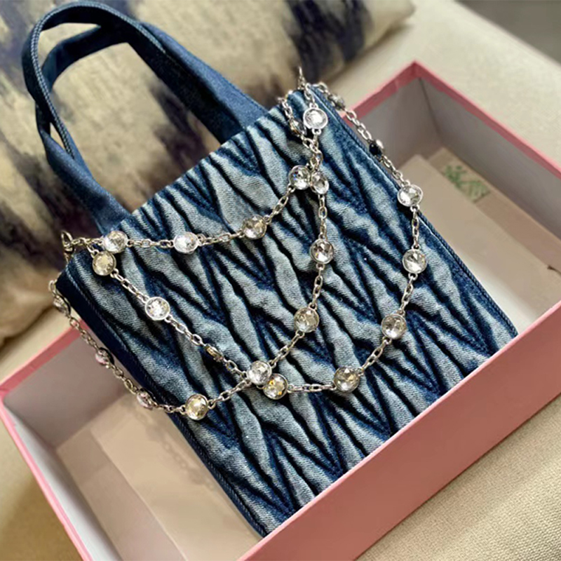 New miu bag luxury Evening handbags Women Bag Wander Matelasse Napkin Hobo Tote Crossbody Bag cowboy Crinkled Clutch Miu AJ0O, Blue
New miu bag luxury Evening handbags Women Bag Wander Matelasse Napkin Hobo Tote Crossbody Bag cowboy Crinkled Clutch Miu AJ0O, Blue
