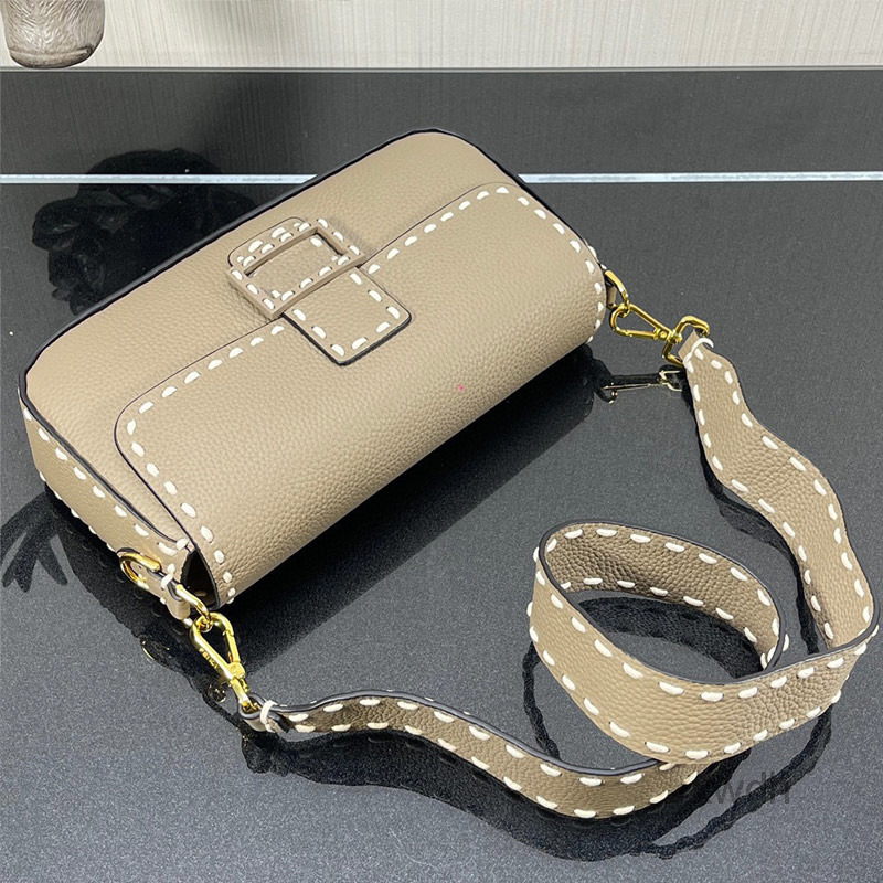 Evening Bags Bag Crossbody Women Baguette Handbags Shoulder Bags Cowhide Leather Classic Square Buckle Plain Messenger Bags Handbag PurseMu
Evening Bags Bag Crossbody Women Baguette Handbags Shoulder Bags Cowhide Leather Classic Square Buckle Plain Messenger Bags Handbag PurseMu