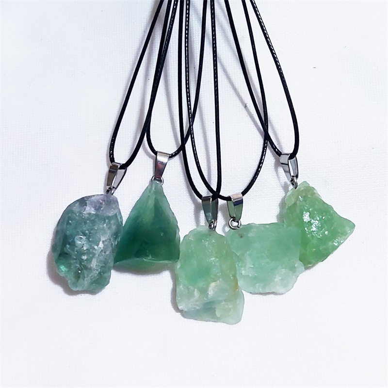 Natural Raw Mineral Stone Pendant Green Fluorite Crystal Necklace Wholesale
