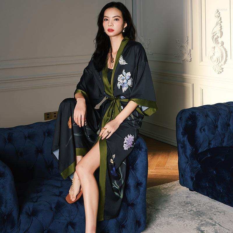 Women's Sleepwear Women's Black Print Flower 2022 Summer Kimono Robe Women Intimate Lingerie Half Sleeve Nightgown Long BATHROBE
Women's Sleepwear Women's Black Print Flower 2022 Summer Kimono Robe Women Intimate Lingerie Half Sleeve Nightgown Long BATHROBE