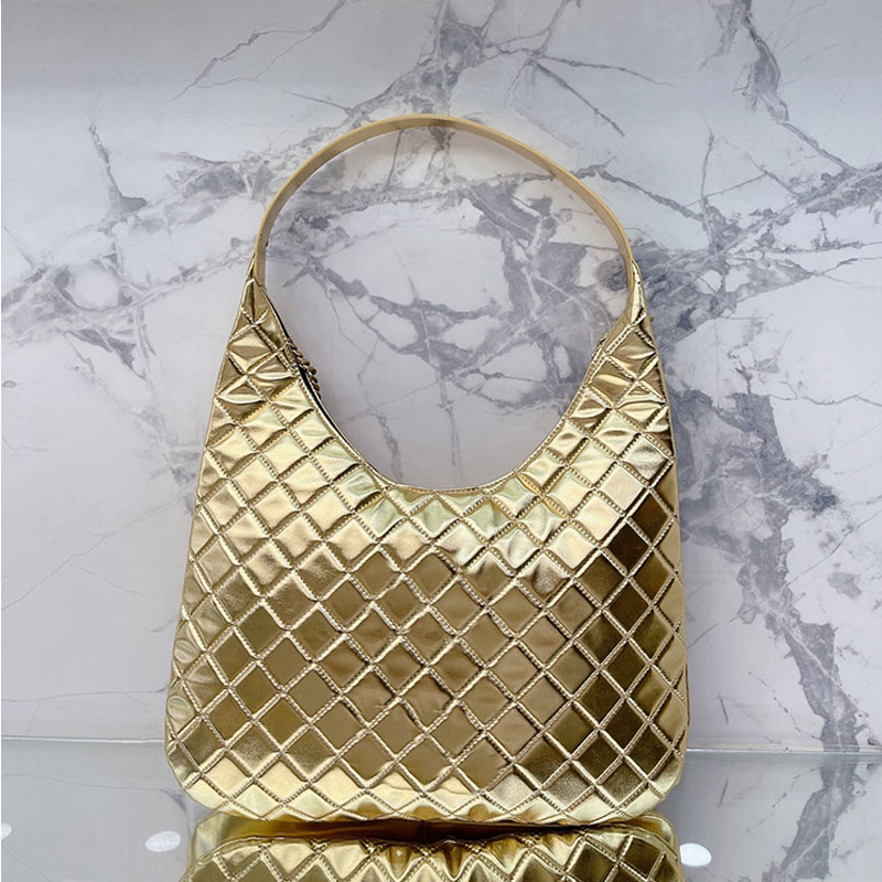 40cm Designer Shop Bags Quilted Shoulder Bag Shimmer Large Tote Bag Diamond Lattice Women Chain Handbags Genuine Leather Fashion Letter Gold Hardware Buckle Pouch, Just a box
40cm Designer Shop Bags Quilted Shoulder Bag Shimmer Large Tote Bag Diamond Lattice Women Chain Handbags Genuine Leather Fashion Letter Gold Hardware Buckle Pouch, Just a box