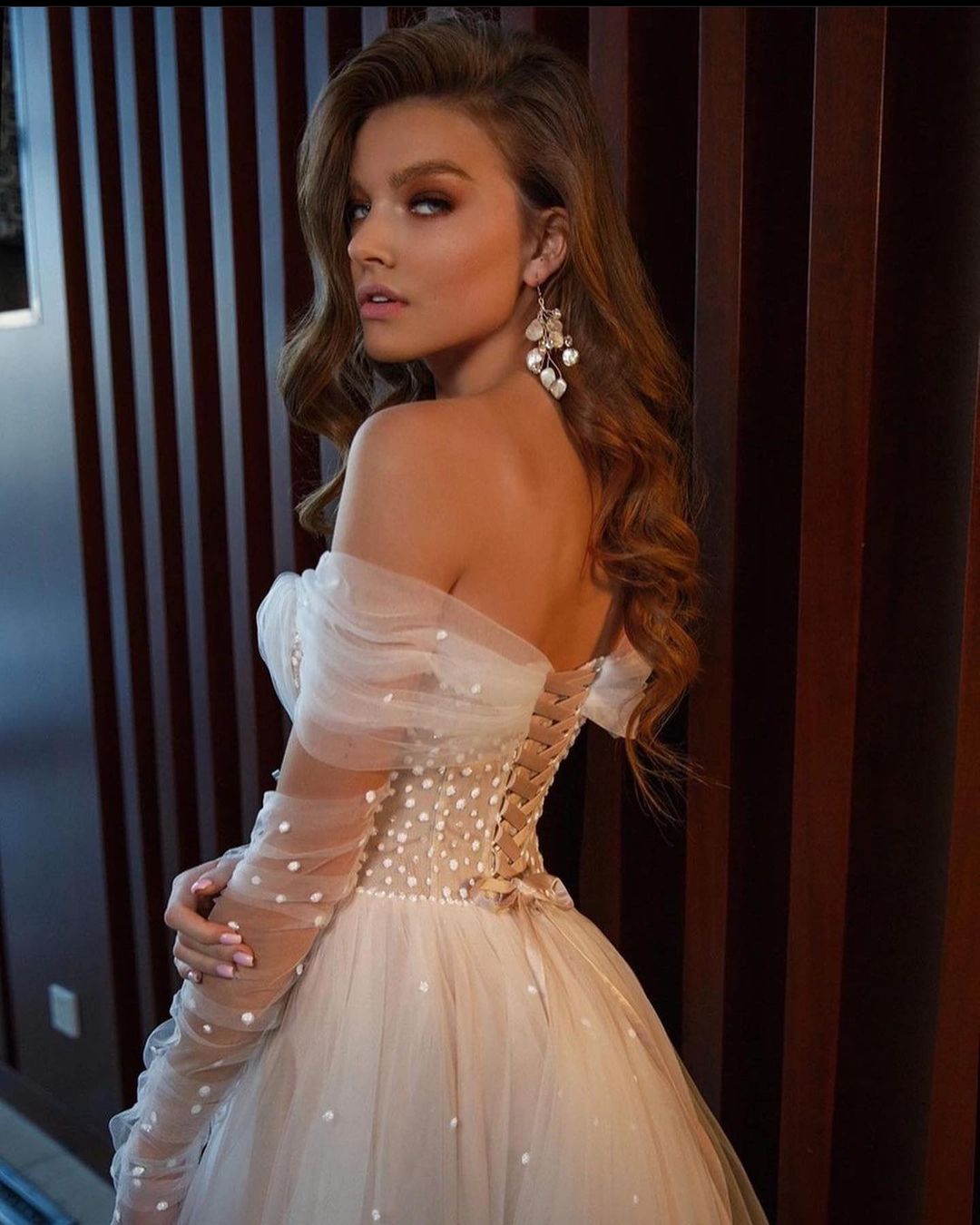 Simple A Line Wedding Dress Elegant Off The Shoulder Puffy Bridal Gowns Long Sleeve High Split Robe De Soiree