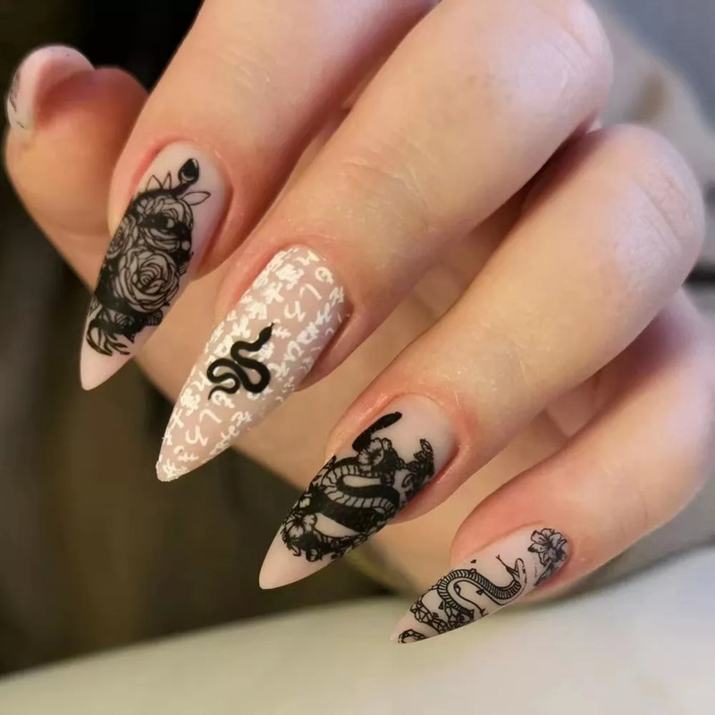 False Nails The Long Stiletto Fake Nails Punk Snake Pattern Black White Matte False Nails Artificial Full Nail Tips Manicure Tools 220921
