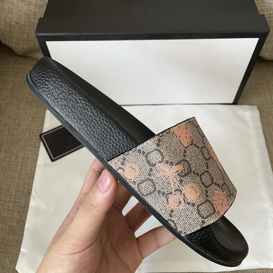 Luxury Slipper Designer Sandal Italy Brand Slides Women Slippers Flat Bottom Flip Flop Sneakers Boots Casual Shoe by topshoe99 06, Box
Luxury Slipper Designer Sandal Italy Brand Slides Women Slippers Flat Bottom Flip Flop Sneakers Boots Casual Shoe by topshoe99 06, Box
