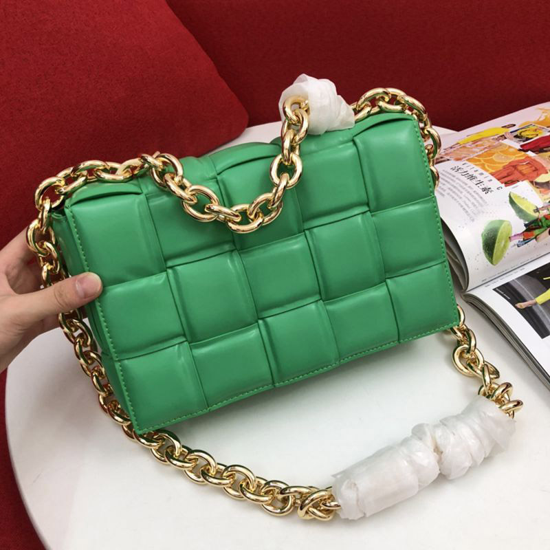 5A Designer Shoulder tote Bag woven Cassette padded Women Fashion crossbody bags Chain vintage green real Leather Braided Square Luxury Totes Cross body purse, Fedex shipping(not for order)
5A Designer Shoulder tote Bag woven Cassette padded Women Fashion crossbody bags Chain vintage green real Leather Braided Square Luxury Totes Cross body purse, Fedex shipping(not for order)