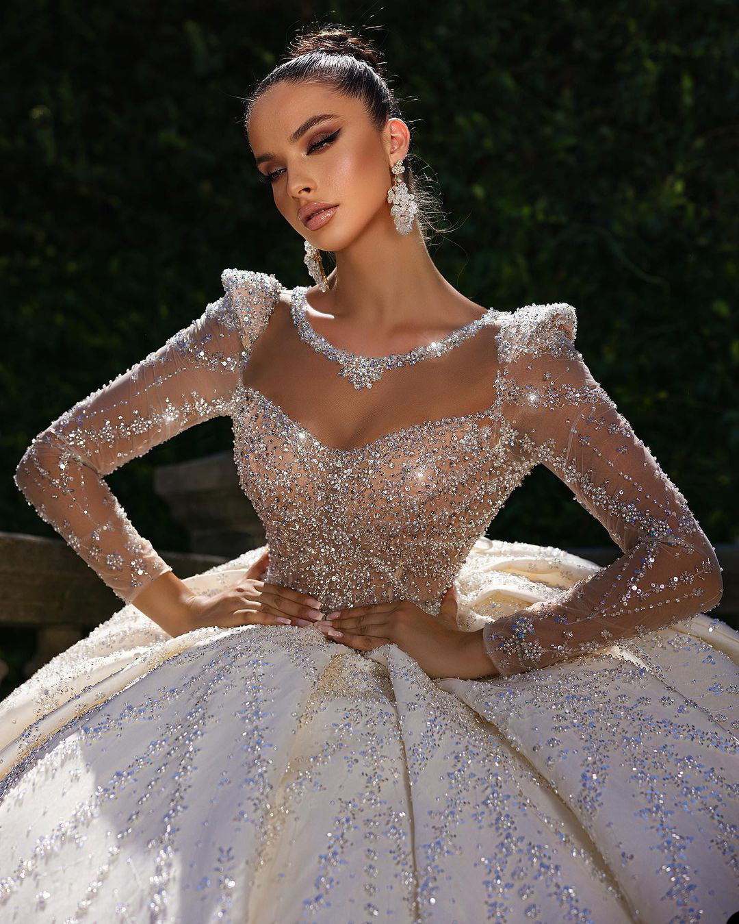 urious Beads Wedding Dress Custom Made Scoop Neck Sleeve Crystal Ball Gown Long Train Church Bridal Dresses