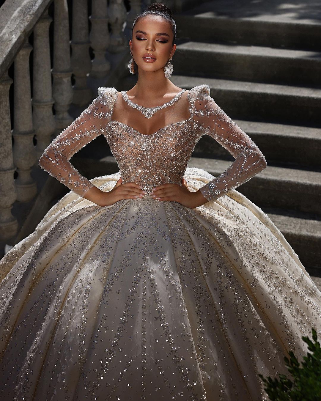 urious Beads Wedding Dress Custom Made Scoop Neck Sleeve Crystal Ball Gown Long Train Church Bridal Dresses