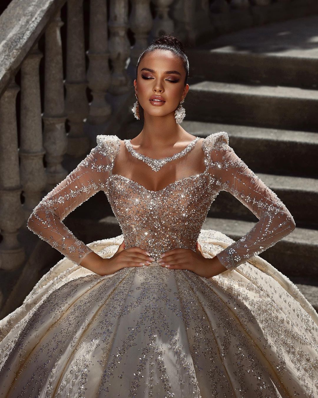 urious Beads Wedding Dress Custom Made Scoop Neck Sleeve Crystal Ball Gown Long Train Church Bridal Dresses