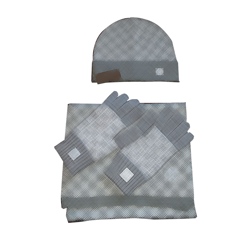 new Hats Scarves Gloves Sets Designer Mens Beanie Scarf Glove Set Luxury Hat Knitted Caps Ski Scarves Mask Unisex Winter Outdoor 369789
new Hats Scarves Gloves Sets Designer Mens Beanie Scarf Glove Set Luxury Hat Knitted Caps Ski Scarves Mask Unisex Winter Outdoor 369789