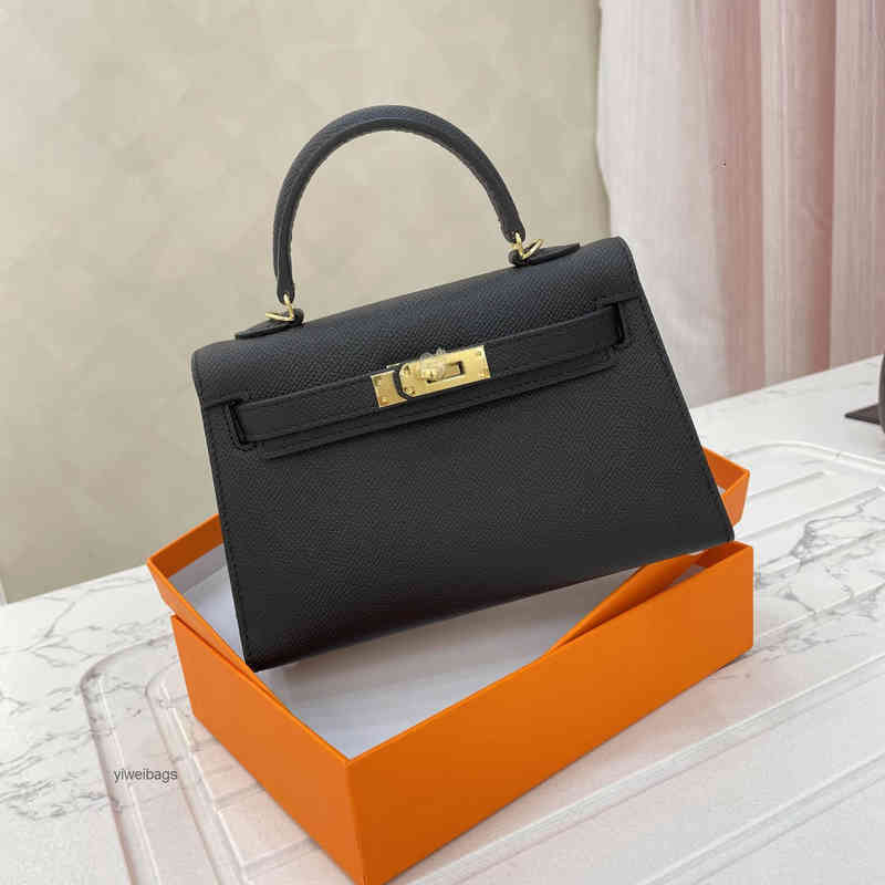 Totes Herme Bag Luxury H s 2022 Designer Crossbody Women's Leather Mini Second Generation Kellies Red Single Shoulder Diagonal DvncBirkins, Sk black
Totes Herme Bag Luxury H s 2022 Designer Crossbody Women's Leather Mini Second Generation Kellies Red Single Shoulder Diagonal DvncBirkins, Sk black