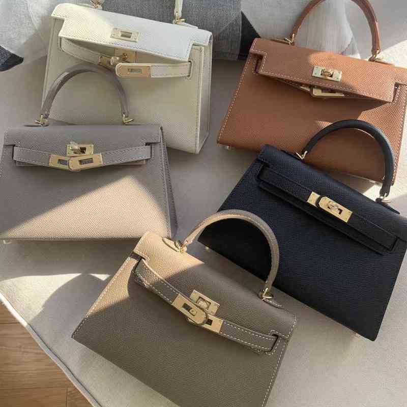 Evening Bags Totes Herme Bag Luxury H s 2022 Designer Crossbody Women's Leather Mini Second Generation Kellies Red Single Shoulder Diagonal DvncBirkins dfgdfg, Sk black
Evening Bags Totes Herme Bag Luxury H s 2022 Designer Crossbody Women's Leather Mini Second Generation Kellies Red Single Shoulder Diagonal DvncBirkins dfgdfg, Sk black